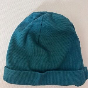Teal Knit Beanie petit lems